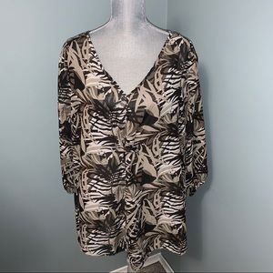 PENNINGTONS semi sheer palm print blouse v-neck women’s plus size 2X summer